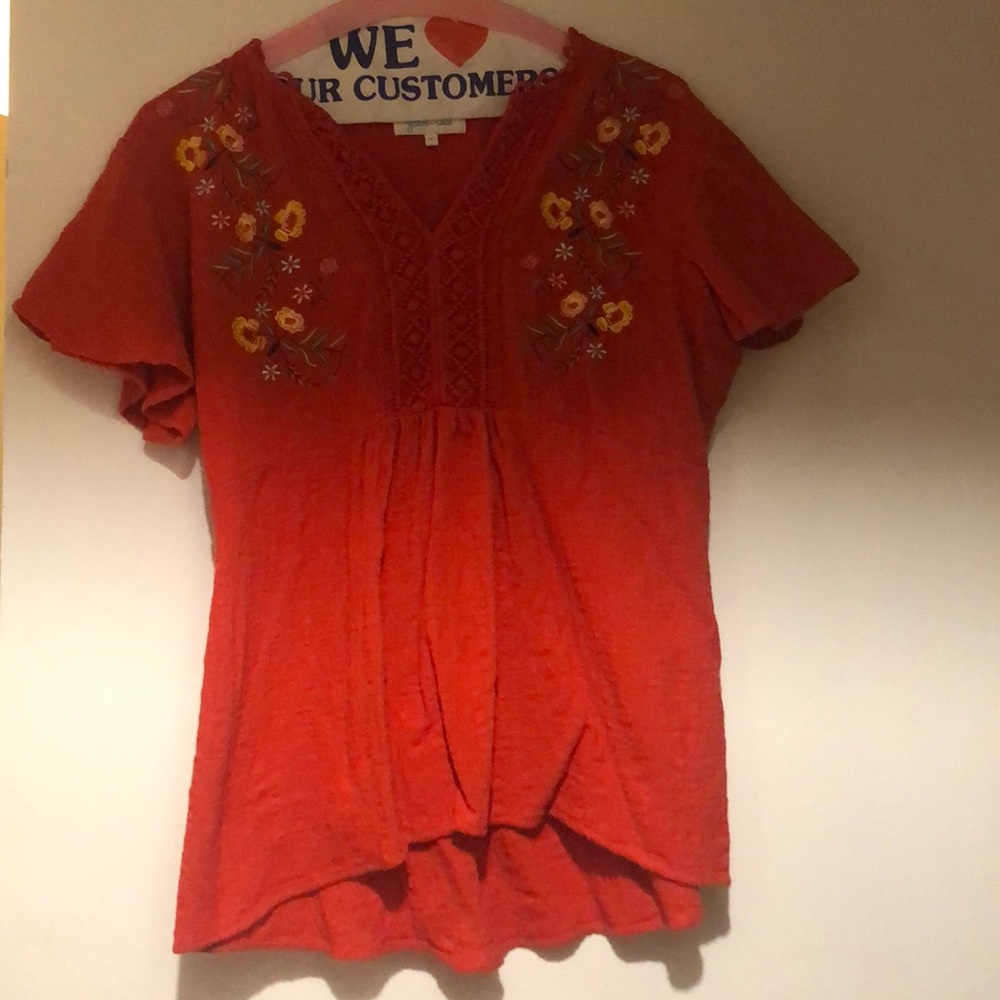 Grace and Lace gorgeous shirt